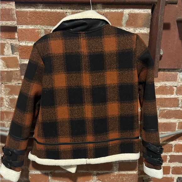 Dex Outerwear Jacket - Picture 3 of 3